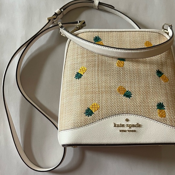 Kate Spade New York Darcy Small Bucket Pineapple Embroidered Bag - Picture 5 of 7